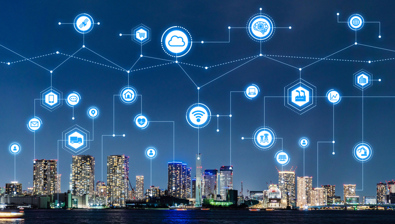 Smart City models and role of 4IR applications 